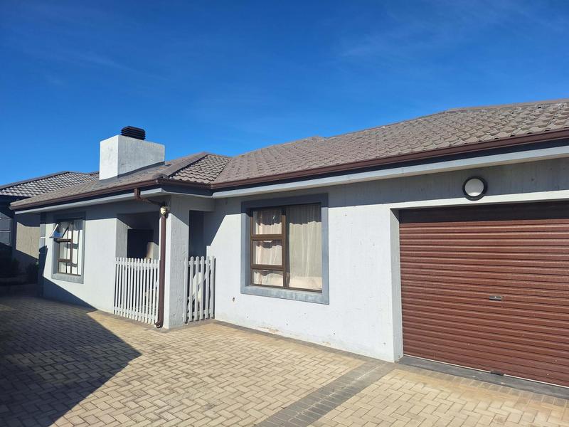3 Bedroom Property for Sale in Dana Bay Western Cape
